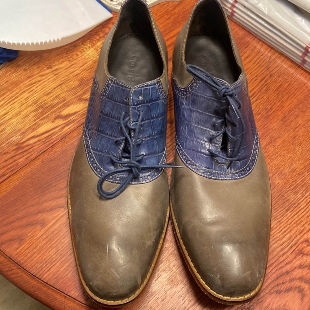 Cole Hanna leather shoes